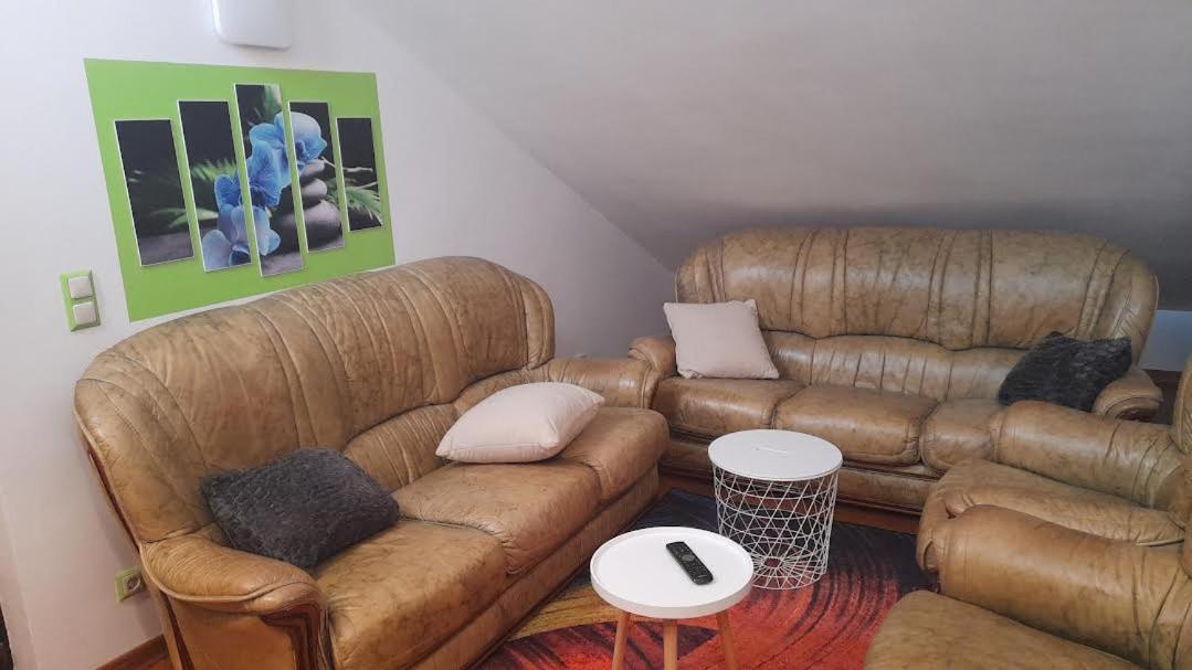 Apartmani Delas 2 Pjescana Uvala Kültér fotó